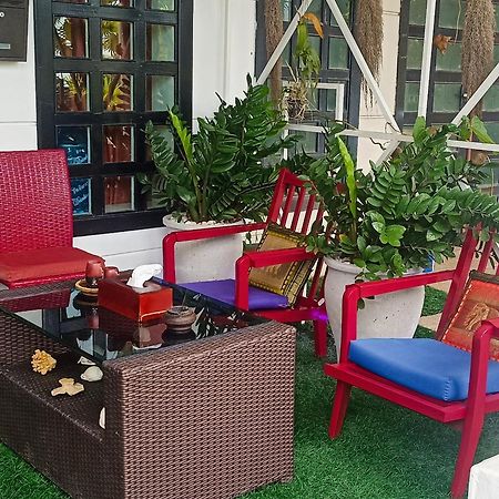 מלון סיהאנוקוויל Hawaii Lounge מראה חיצוני תמונה